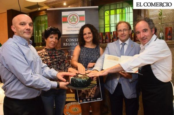 Una presentación con gastronomía de puro Cabrales